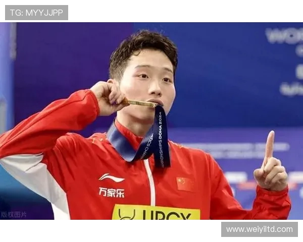 王宗源勇夺跳水赛场桂冠展现中国年轻力量与竞技精神风采