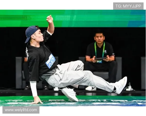 重庆极限运动队在世界街舞大赛中的团队协作表现深度解析与点评 重庆极限运动队在世界街舞大赛中的团队协作表现深度解析与点评